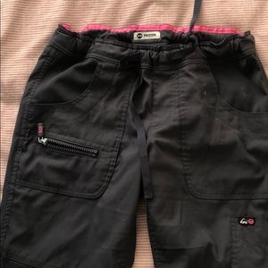 Koi lite scrub bottoms
